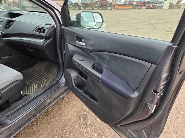 2015-honda-crv-image-17