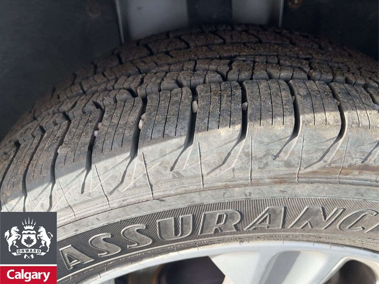 2016-ford-escape-image-8