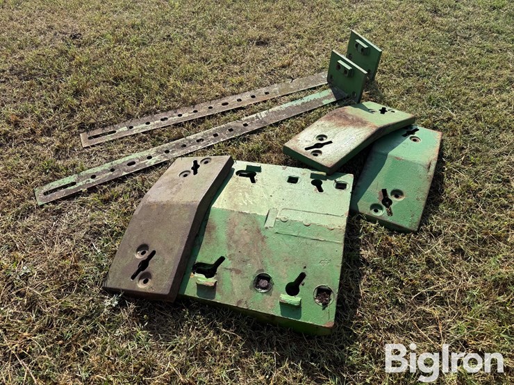 john-deere-4320-front-mount-weights-image-5