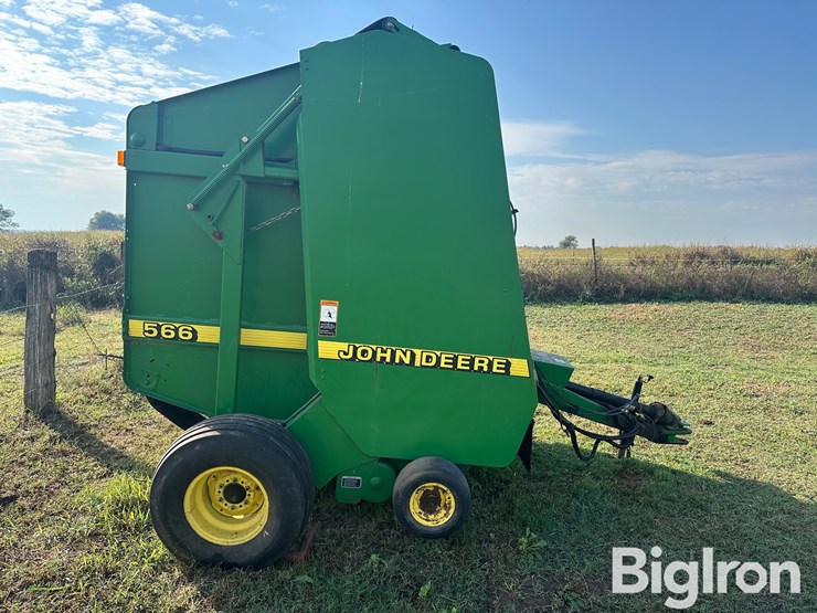 1998-john-deere-566-image-4