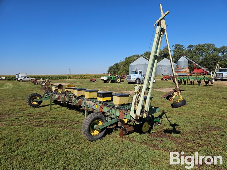 john-deere-7100-image-7