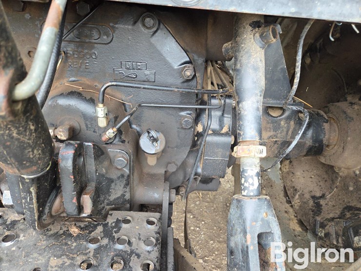 1985-case-ih-3294-image-12