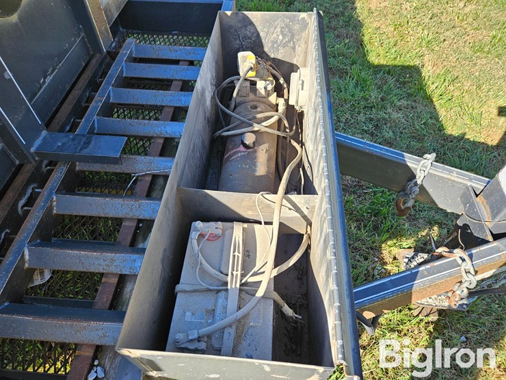 2006-titan-trailer-image-19