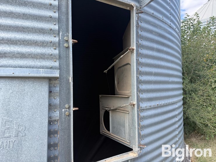 butler-9,500-bushel-grain-bin-image-9