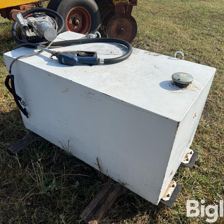 Delta 100-Gal Fuel Tank