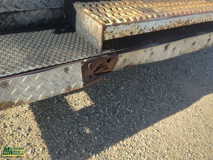 2006-ford-f550-image-44