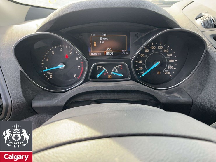 2017-ford-escape-image-8