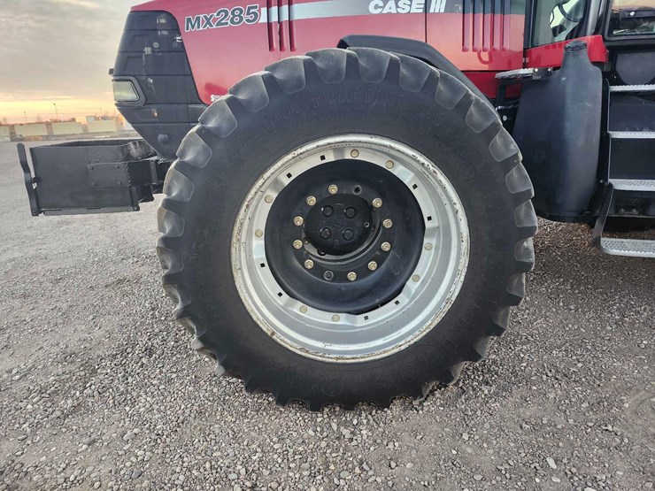 2005-case-ih-mx285-image-34