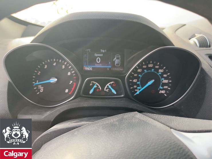 2016-ford-escape-image-12