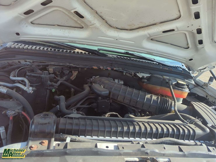 2006-ford-f550-image-30