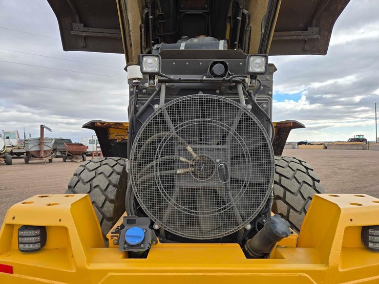 2022-volvo-l60h-image-30