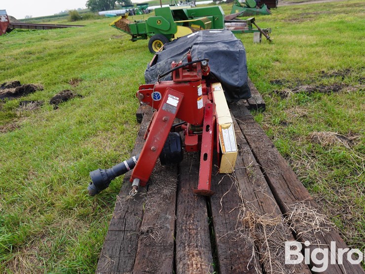 new-holland-616-image-2