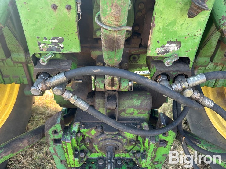 1972-john-deere-4320-image-12