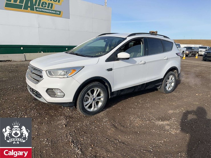 2017-ford-escape-image-1