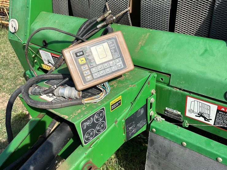 1998-john-deere-566-image-13