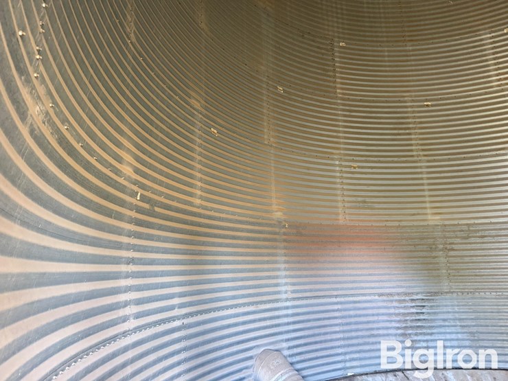 butler-9,500-bushel-grain-bin-image-12