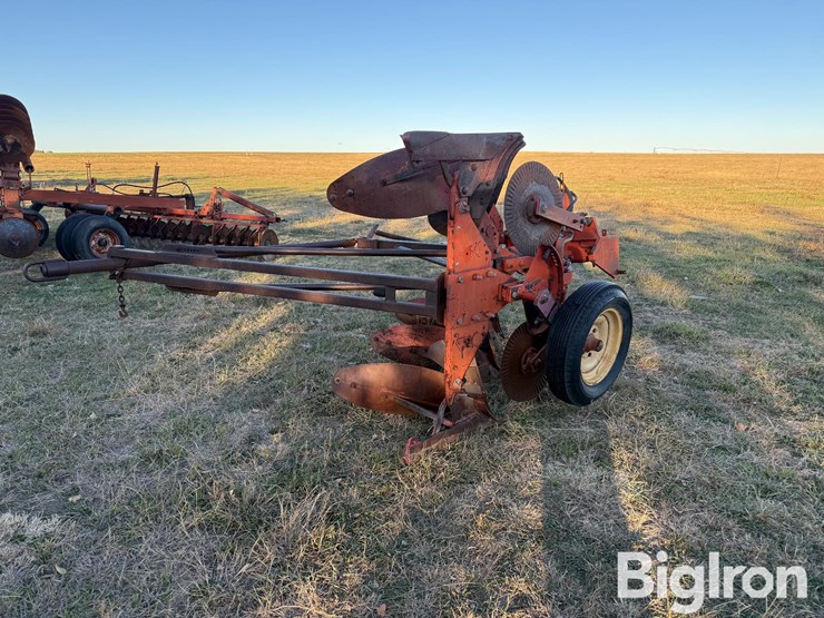 massey-ferguson-57-image-5