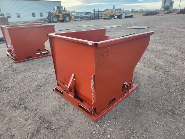 self-dumping-hopper-with-fork-pockets-image-3