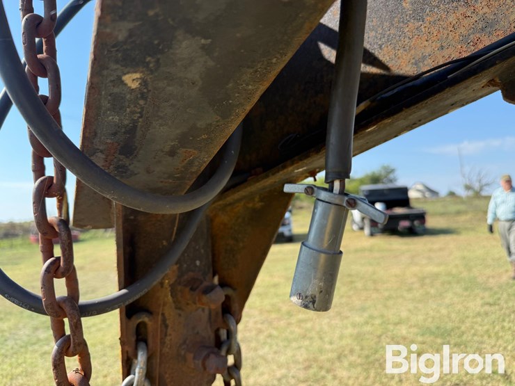 28'-t/a-flatbed-trailer-image-10