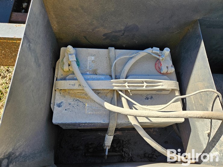 2006-titan-trailer-image-18