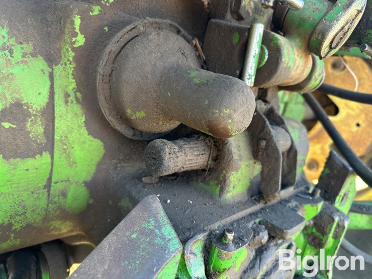 1972-john-deere-4320-image-13