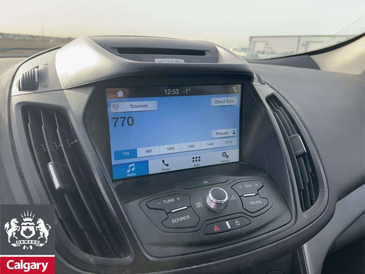 2016-ford-escape-image-13