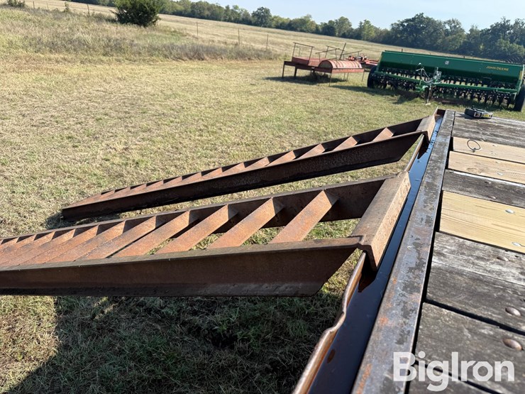 28'-t/a-flatbed-trailer-image-19