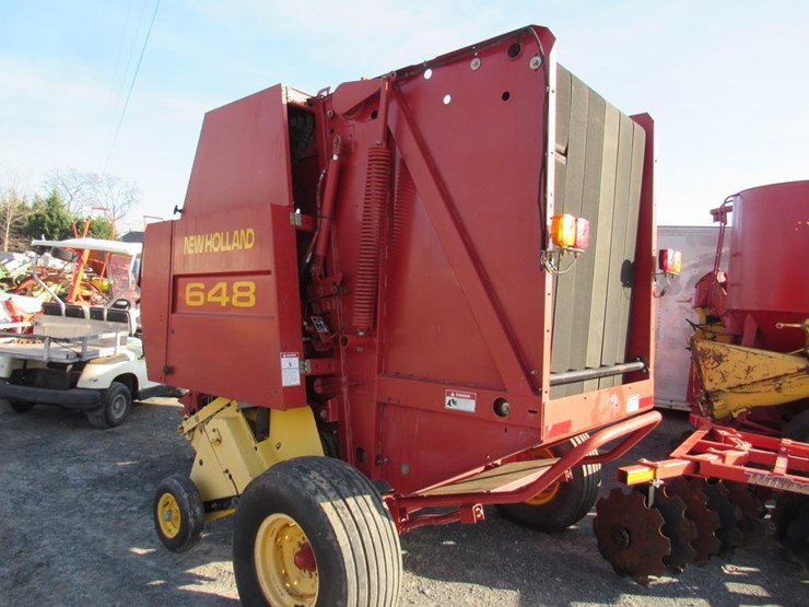 new-holland-648-image-7