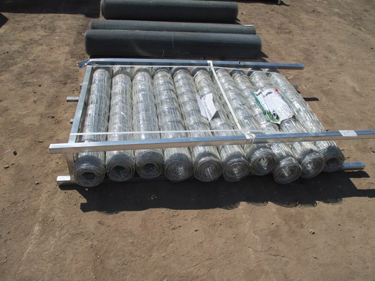 new-unused-4'-x-100'-steel-field-fence-rolls,-image-2
