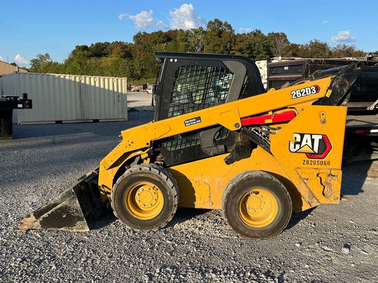 2022-caterpillar-262d3-image-18