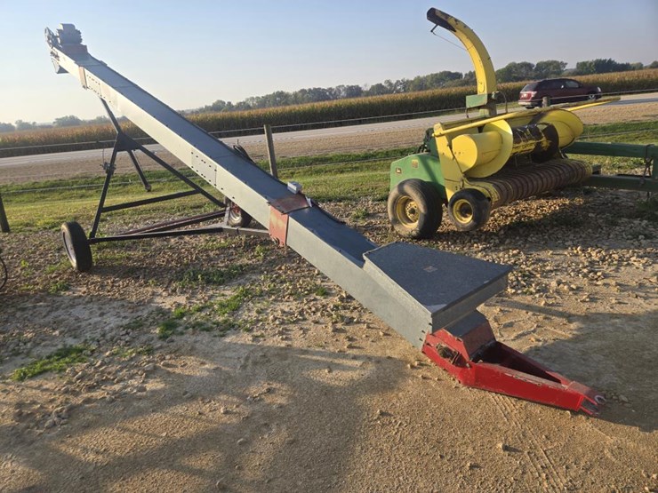 #5843-•-10-x-27-belt-conveyor-auger-image-1
