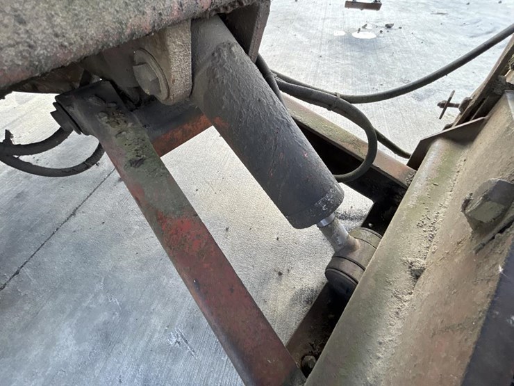 ditch-witch-2310-image-11