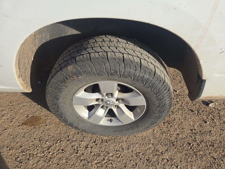 2015-ram-1500-tradesman-image-5