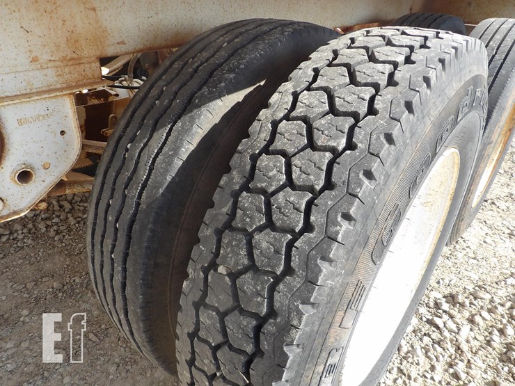 1999-red-river-bd234-image-9