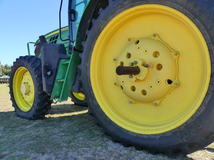 2016-john-deere-6110m-image-9