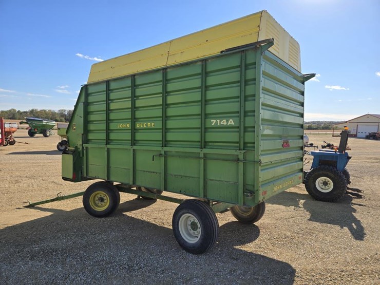 john-deere-714a-image-7