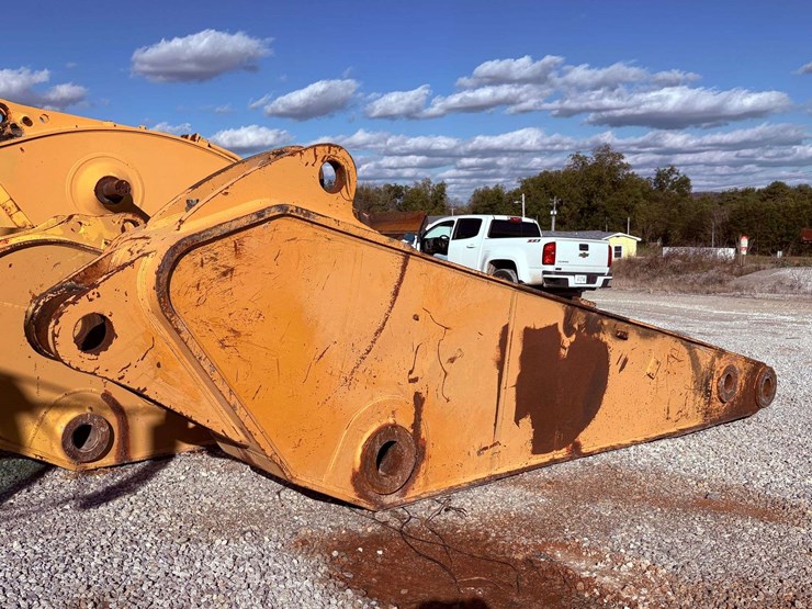 caterpillar-375-image-3