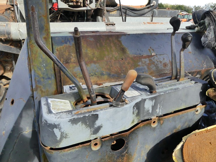 john-deere-4240-image-12