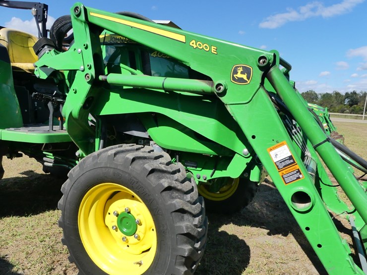 2018-john-deere-4052m-image-9