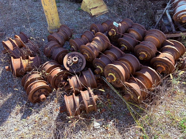 caterpillar-375-image-4