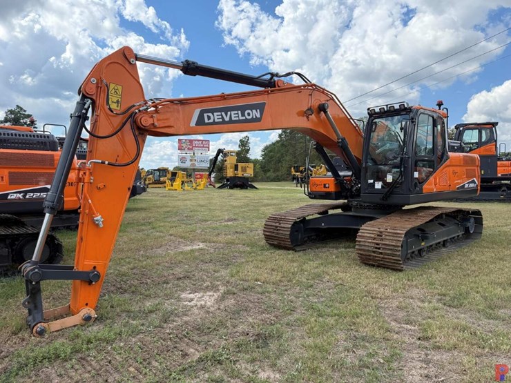 2024-develon-dx200lc-7-image-2