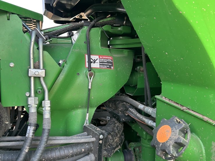 2023-john-deere-9rx-590-image-23