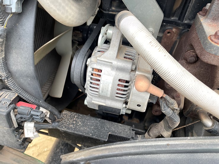 john-deere-3032e-image-61