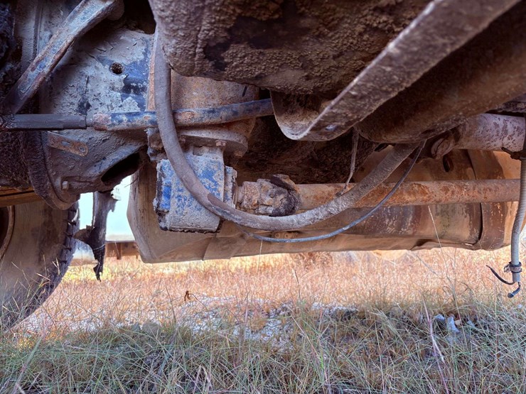 freightliner-t/a-water-truck-image-22