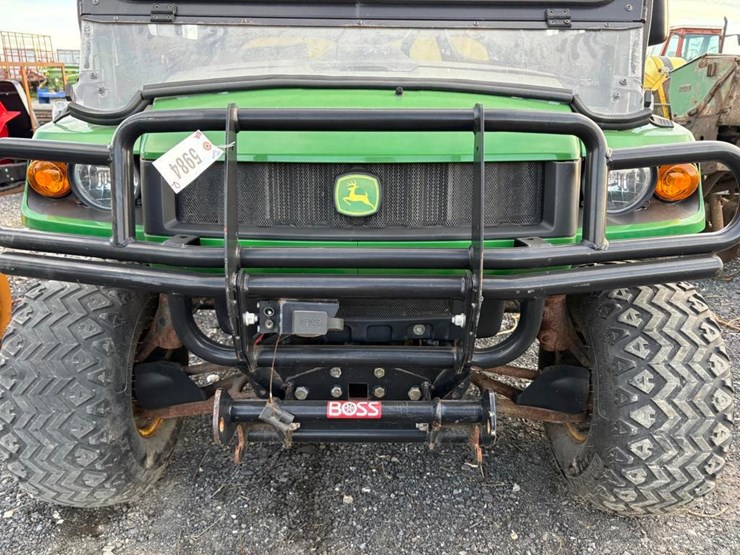 john-deere-gator-image-5