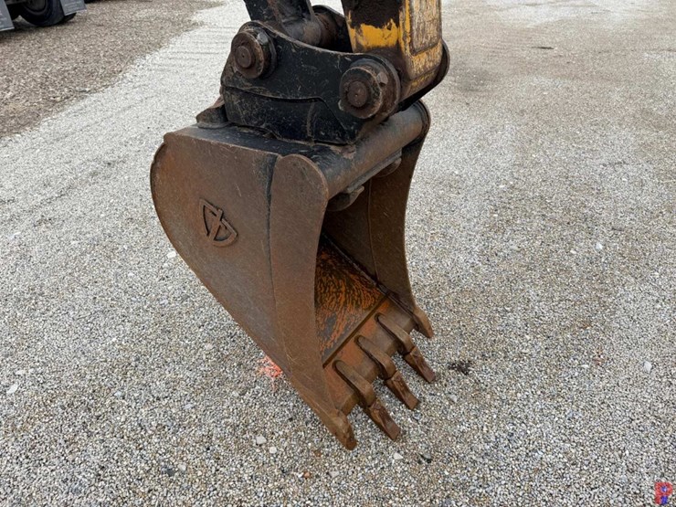 2021-sany-sy80u-image-13