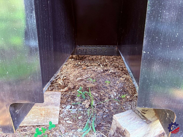 new-16'-ox-body-dump-body-with-high-lift-gate-image-11