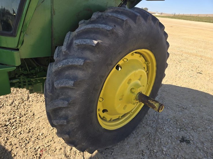 john-deere-4630-image-7