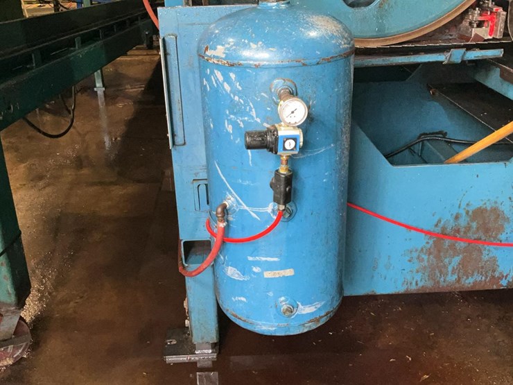 #170-•-2010-brewer-3-head-resaw-image-14