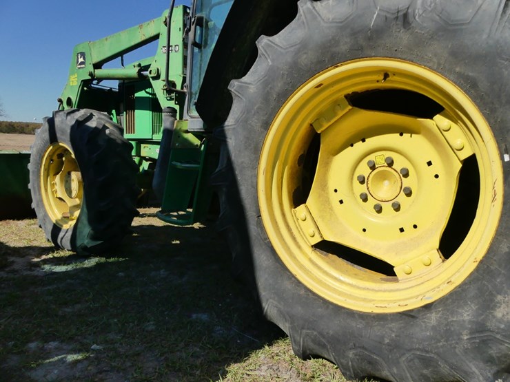 2001-john-deere-6210-image-8